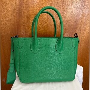 Beck Bags 
Beckini Envy